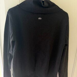 Alo Yoga Black Funnel Neck Pullover – Size Medium